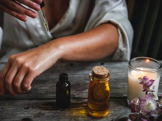 Huile de Ricin, ses bienfaits sur cheveux, ongles et cils