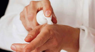 Les 13 perturbateurs endocriniens à éviter en cosmétique