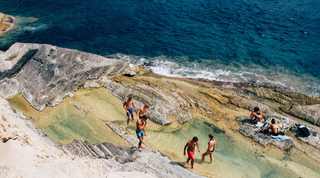 Faut-il choisir une crème solaire bio en 2021 ?