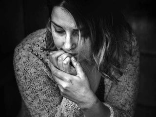 Se ronger les ongles : quelles solutions naturelles pour arrêter ?